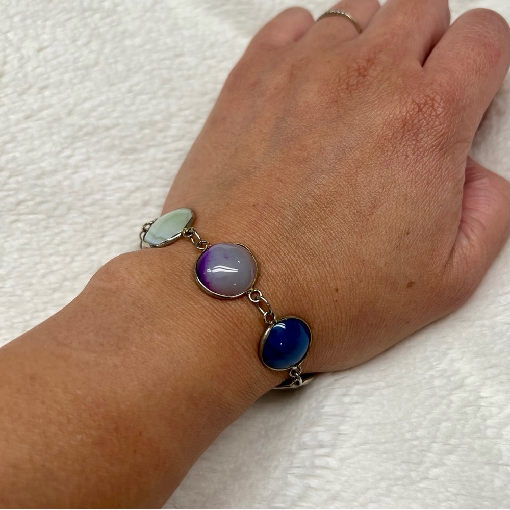 Delicate Multi-Colored Bracelet - Picture 2 of 8